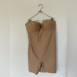 NWOT Skims Seamless Sculpt Strapless Shortie Bodysuit Clay Size 3X
